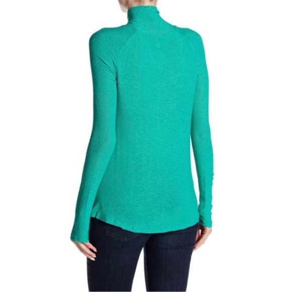 FREE PEOPLE Intimately Weekend Snuggle Turtleneck Shirt Top Blouse Emerald Kelly - Picture 8 of 15